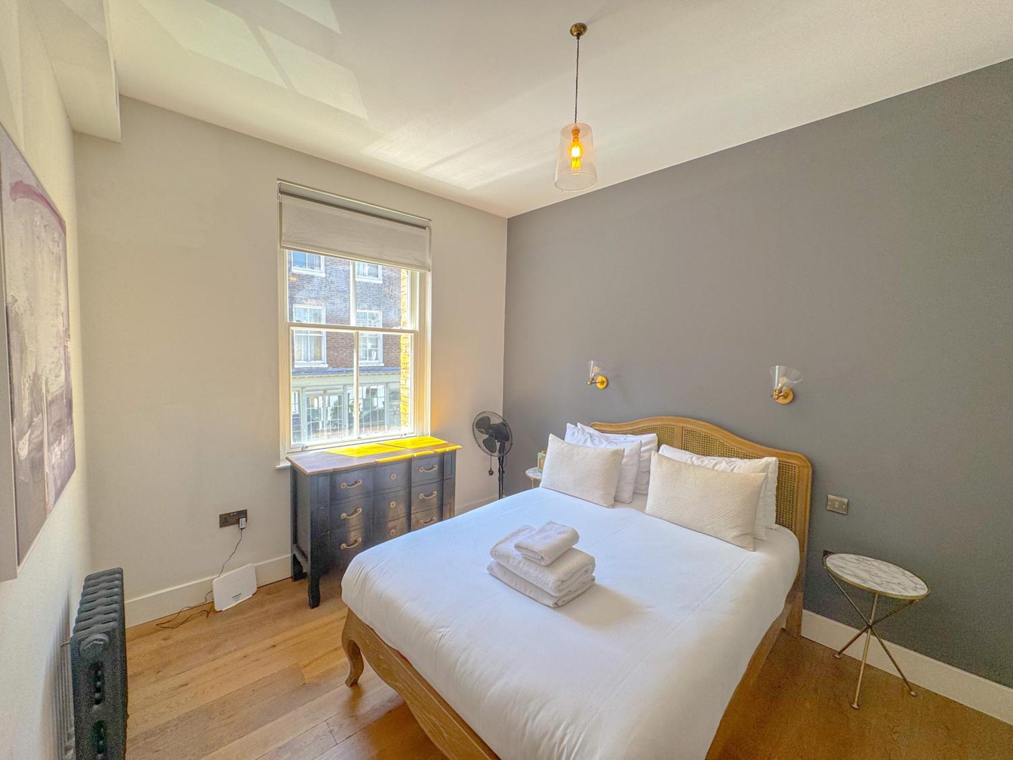 Whitfield Street Apartments Лондон Екстер'єр фото
