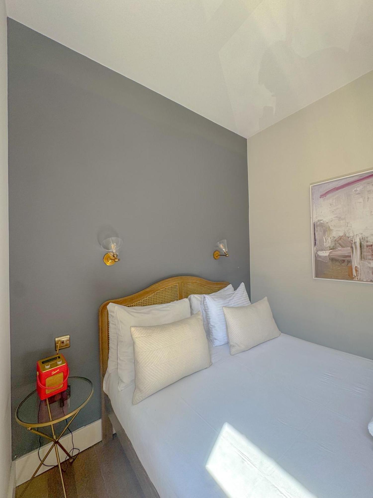 Whitfield Street Apartments Лондон Екстер'єр фото
