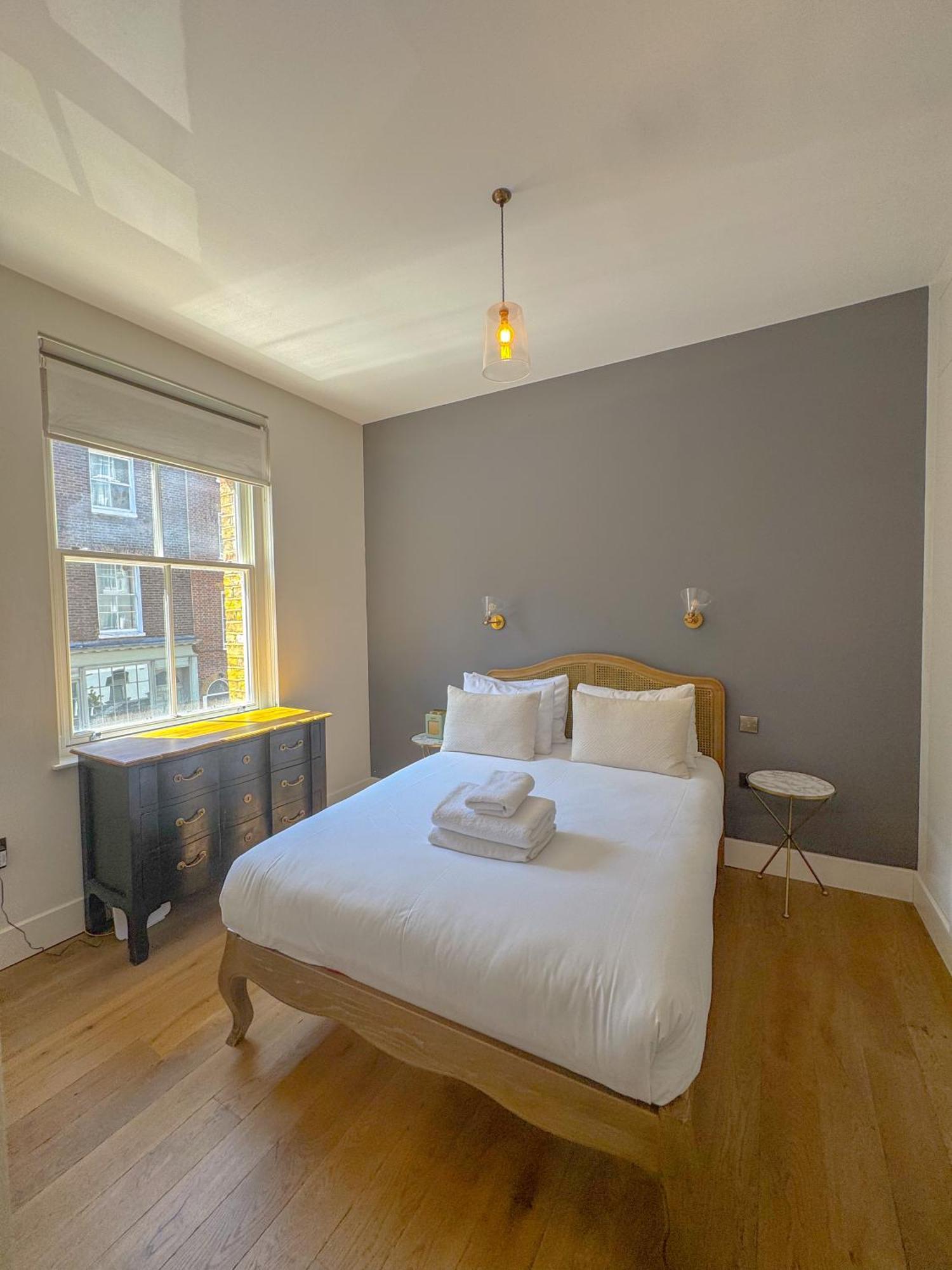 Whitfield Street Apartments Лондон Екстер'єр фото
